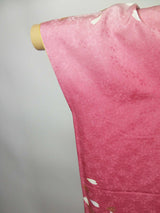 美品 振袖 雪輪に桜文様 金通糸 着物 正絹LL寸 可愛いピンク色系