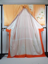 美品 女性 着物 訪問着 花模様 日本刺繍 正絹 手縫い オレンジ色 Japanese kimono