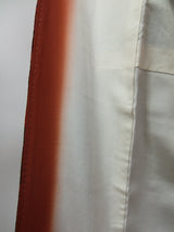 美品 女性 着物 小紋 茶屋辻文様(風景模様) 鬼ちりめん 正絹 手縫い 赤茶色系