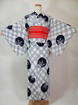美品 浴衣 注染 団扇模様  japanese yukata 日本製品 白色系
