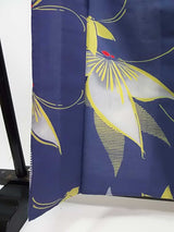 美品 レディース 浴衣 注染 本染め 蝶々模様 手縫い ブルーグレー 反物からお仕立て