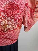 美品 羽織 総絞り 赤色系 絹のダイヤモンド 花模様 絹製品 日本製品 Kimono jacket