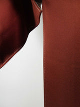 ほぼ美品 女性 着物 色無地 日本の家紋入  正絹 手縫い 臙脂色系(茶色っぽい赤)