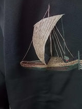 黒羽織 船模様 日本刺繍 絹製品 日本の家紋入り 日本製品 Kimono jacket