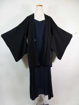美品 黒羽織 花模様 日本刺繍 絹製品 日本製品 Kimono jacket