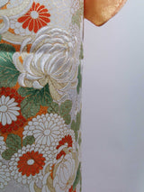 美品 女性 着物 訪問着 花模様 日本刺繍 正絹 手縫い オレンジ色 Japanese kimono