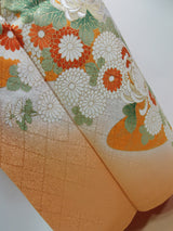 美品 女性 着物 訪問着 花模様 日本刺繍 正絹 手縫い オレンジ色 Japanese kimono