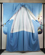 美品 振袖 長襦袢セット 作家物 正絹 金彩 銀通糸 花文様 上品ブルー系 ガード加工済　Easy-to-wear furisode