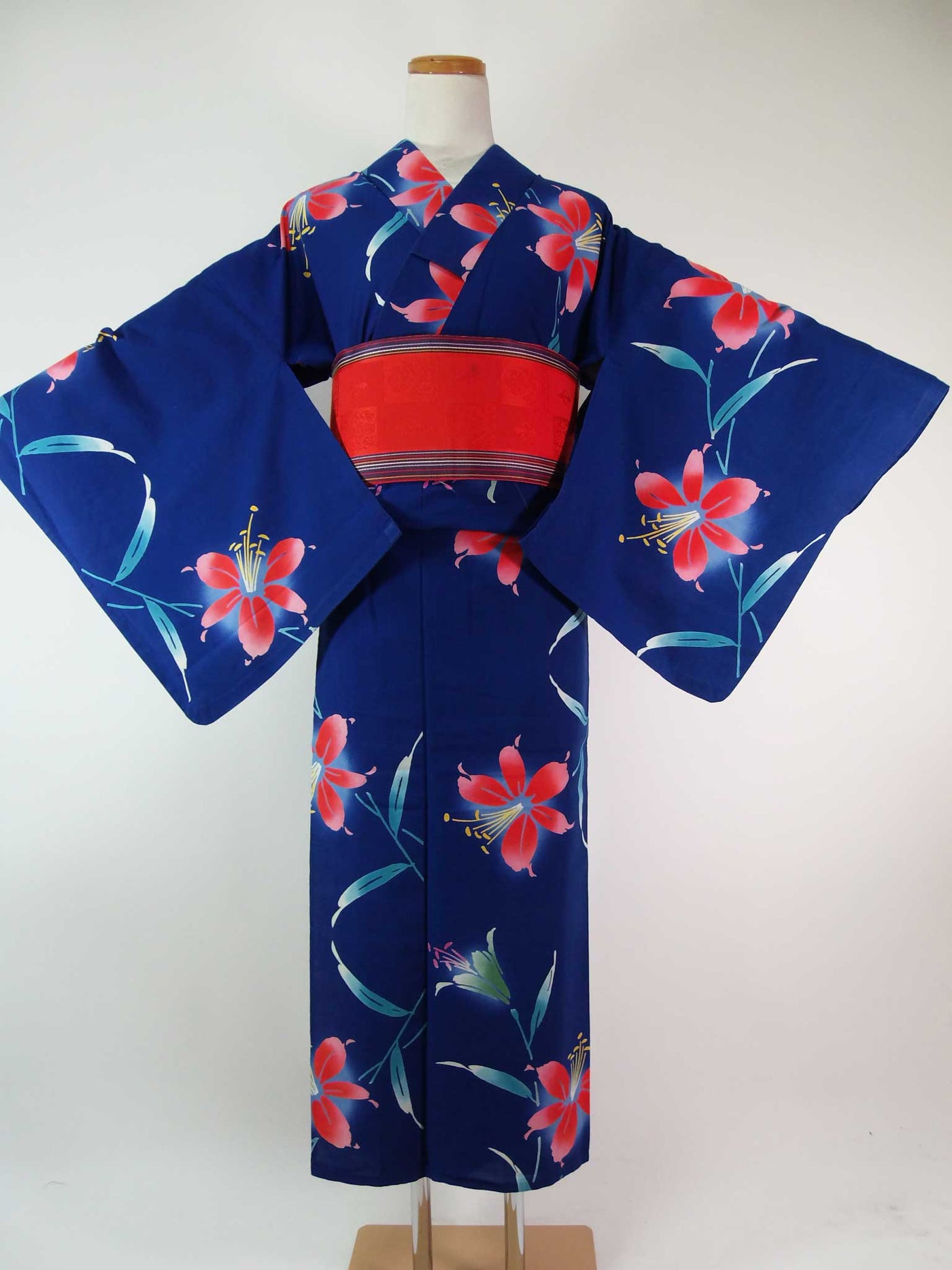 浴衣のみ☆ハイビスカス柄 楽天市場】【10%OFFクーポン配布中】浴衣 ハイビスカス 芙蓉 青