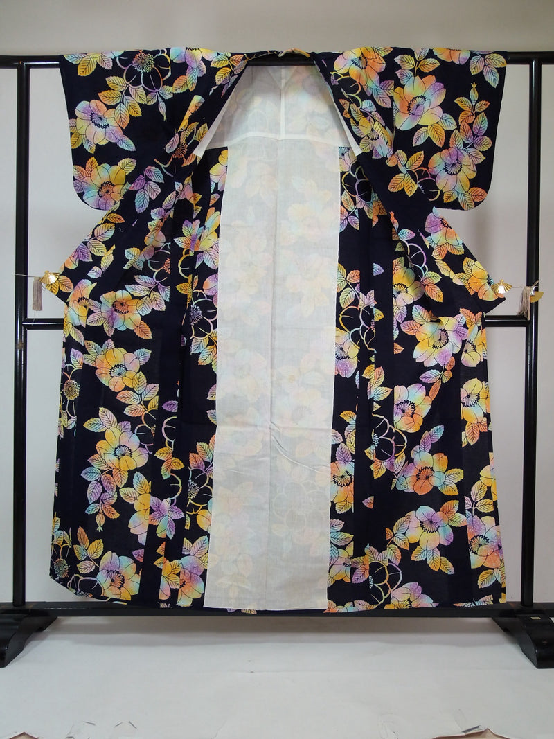 Yukata pour-dye, design floral, adulte mignon, tissu peigné, teint à l'indigo