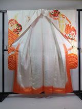 Vintage Silk Furisode Kimono | Rough Waves, Genji-guruma & Gosho-guruma Motifs with Gold-thread Couching Embroidery (Kinkoma-shishu)