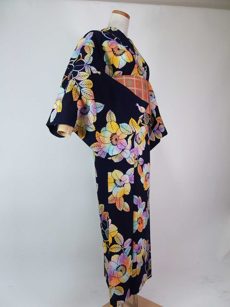 Yukata pour-dye, design floral, adulte mignon, tissu peigné, teint à l'indigo