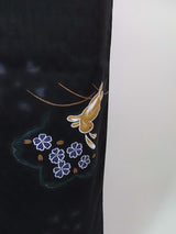 美品　レディース浴衣　可愛いうさぎ文様　花文様　変わり織　金彩入り　やや透け感有り　黒色