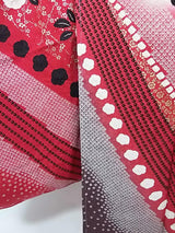 New Silk Furisode Kimono｜鹿子絞り 花文様 金彩 正絹 赤黒ぼかし Japanese Formal Kimono