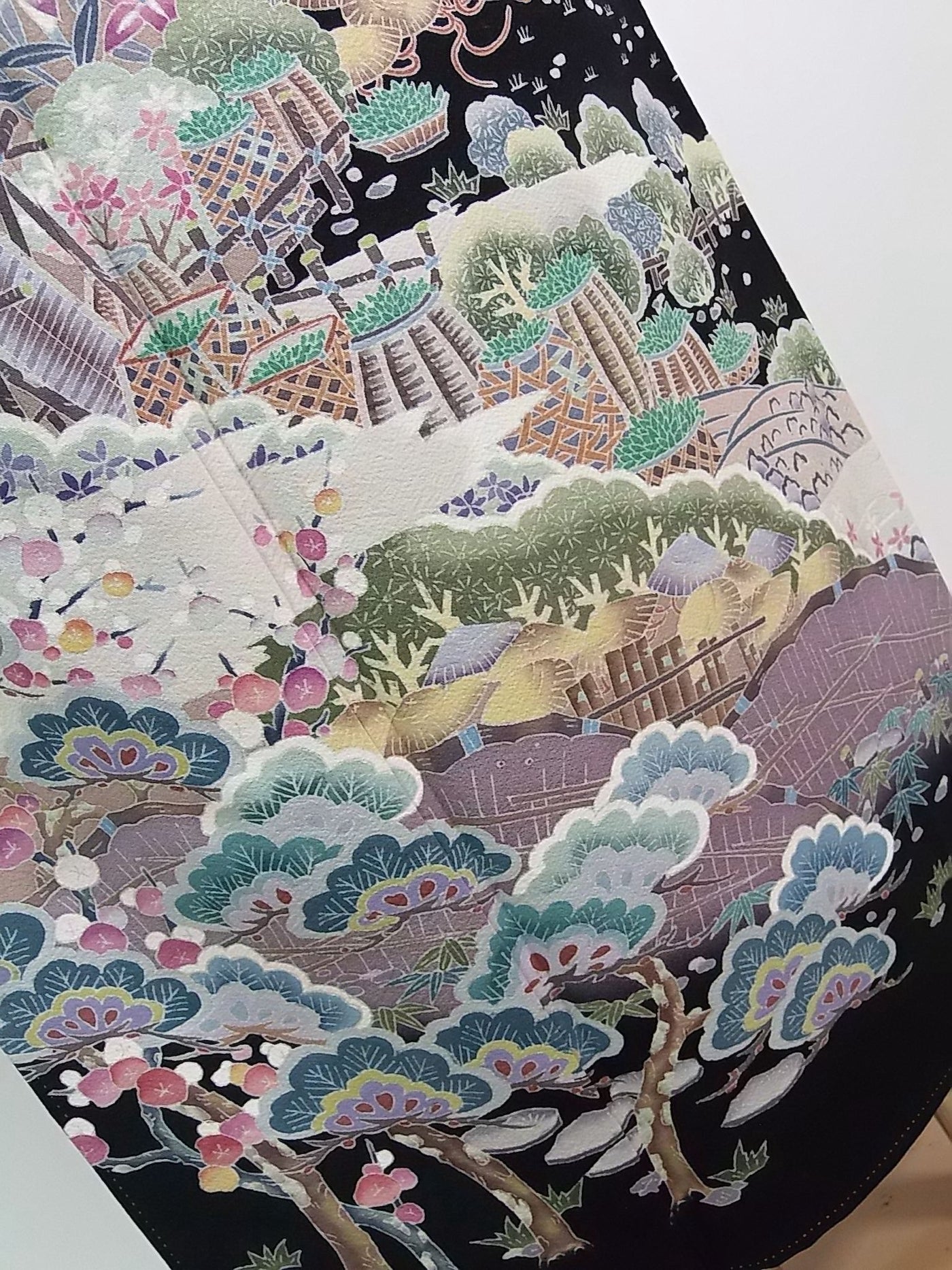 美品 黒留袖 作家物 友禅 茶屋辻文様 五つ紋 着物 正絹 桔梗紋 S寸