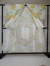 Beautiful washable summer kimono, cotton kimono, komon, gauze, camellia pattern, very light cream color, also for single garment