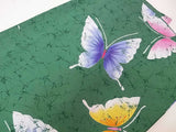 ほぼ美品　レディース浴衣　蝶々文様　