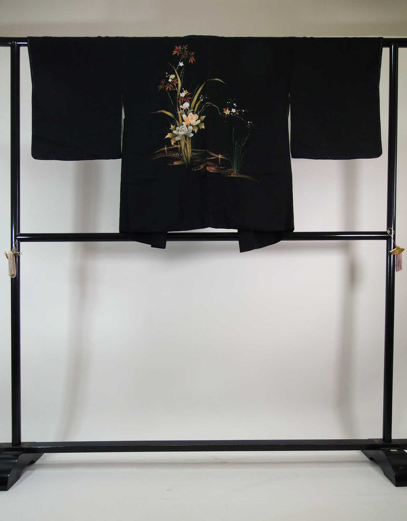 Beautiful black haori, flower pattern, gold, hand-painted, silk product, Japanese product, Kimono jacket