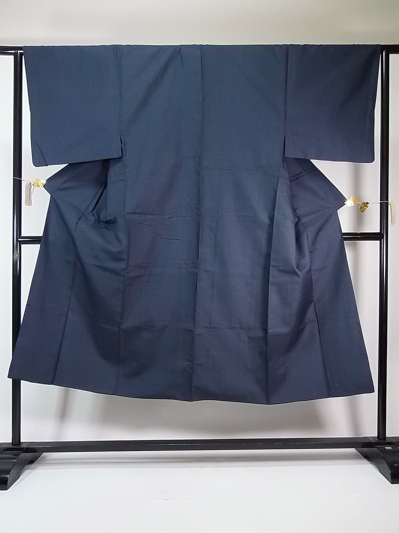 Beautiful man's kimono, 2-piece set of haori jacket and kimono, Oshima silk brand, pure silk, navy blue color