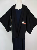 未使用　美品　黒羽織　花に扇模様　金彩　手描き　絹製品　日本製品　Kimono jacket　