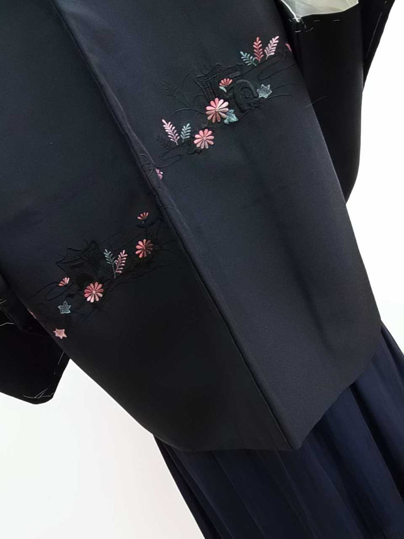 Unused black haori, embroidery, floral design, pure silk Kimono jacket