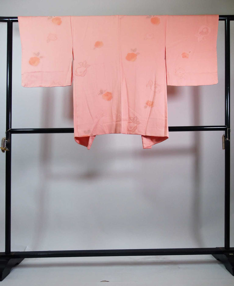 未使用　美品　羽織　橘文様　花文様　絹製品　日本製品　Kimono jacket　ピンク