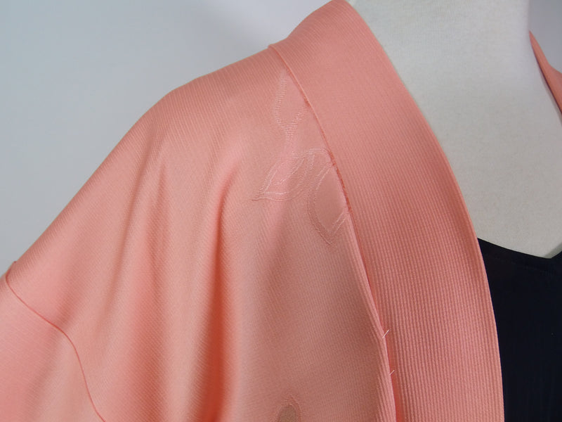 未使用　美品　羽織　橘文様　花文様　絹製品　日本製品　Kimono jacket　ピンク
