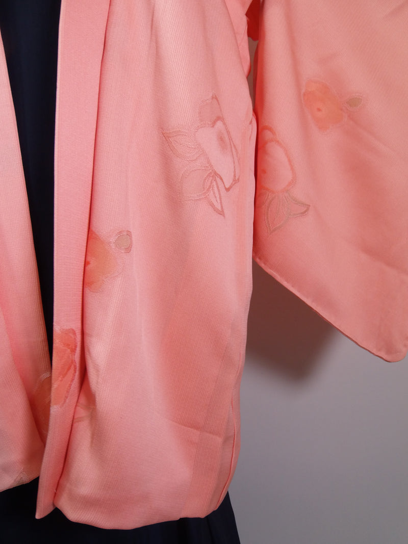 未使用　美品　羽織　橘文様　花文様　絹製品　日本製品　Kimono jacket　ピンク