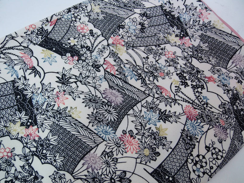 Kimono pour femme, komon, teinture au pochoir, paysage, motif floral, pure soie, cousu à la main