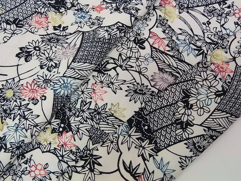 Kimono pour femme, komon, teinture au pochoir, paysage, motif floral, pure soie, cousu à la main