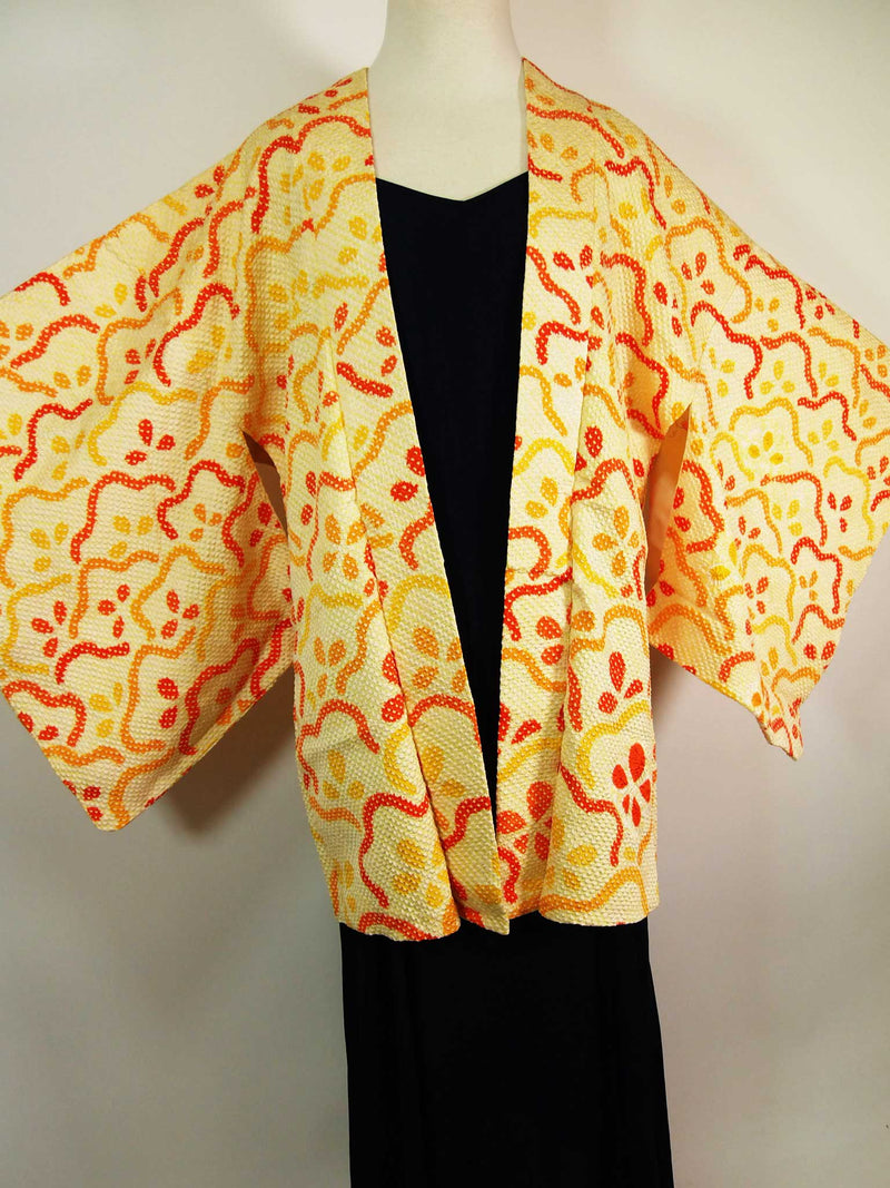 美品　総絞り　羽織　オレンジ色　花模様　日本製　絹製　Kimono jacket