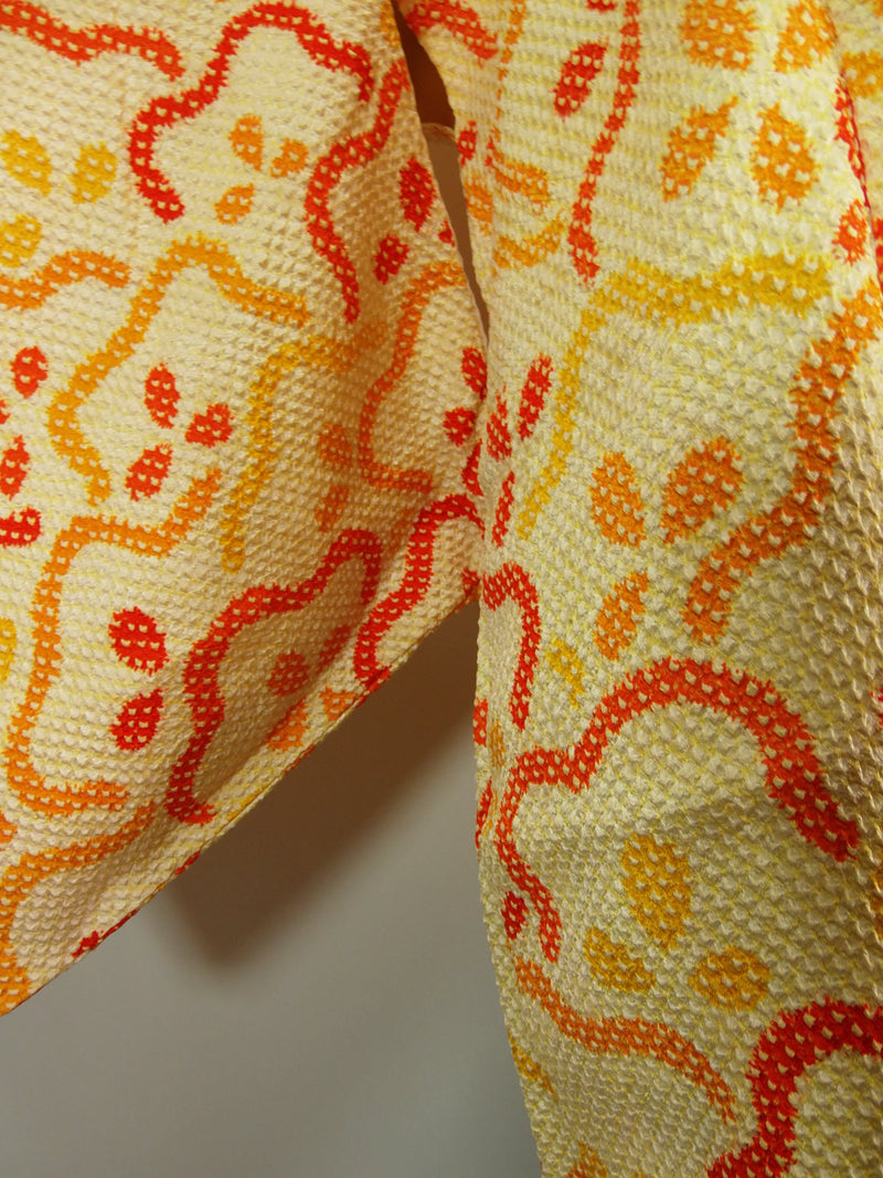 美品　総絞り　羽織　オレンジ色　花模様　日本製　絹製　Kimono jacket