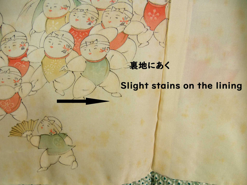 総絞り　羽織　鹿子絞り　薄い緑色　　日本製　絹製　Kimono jacket