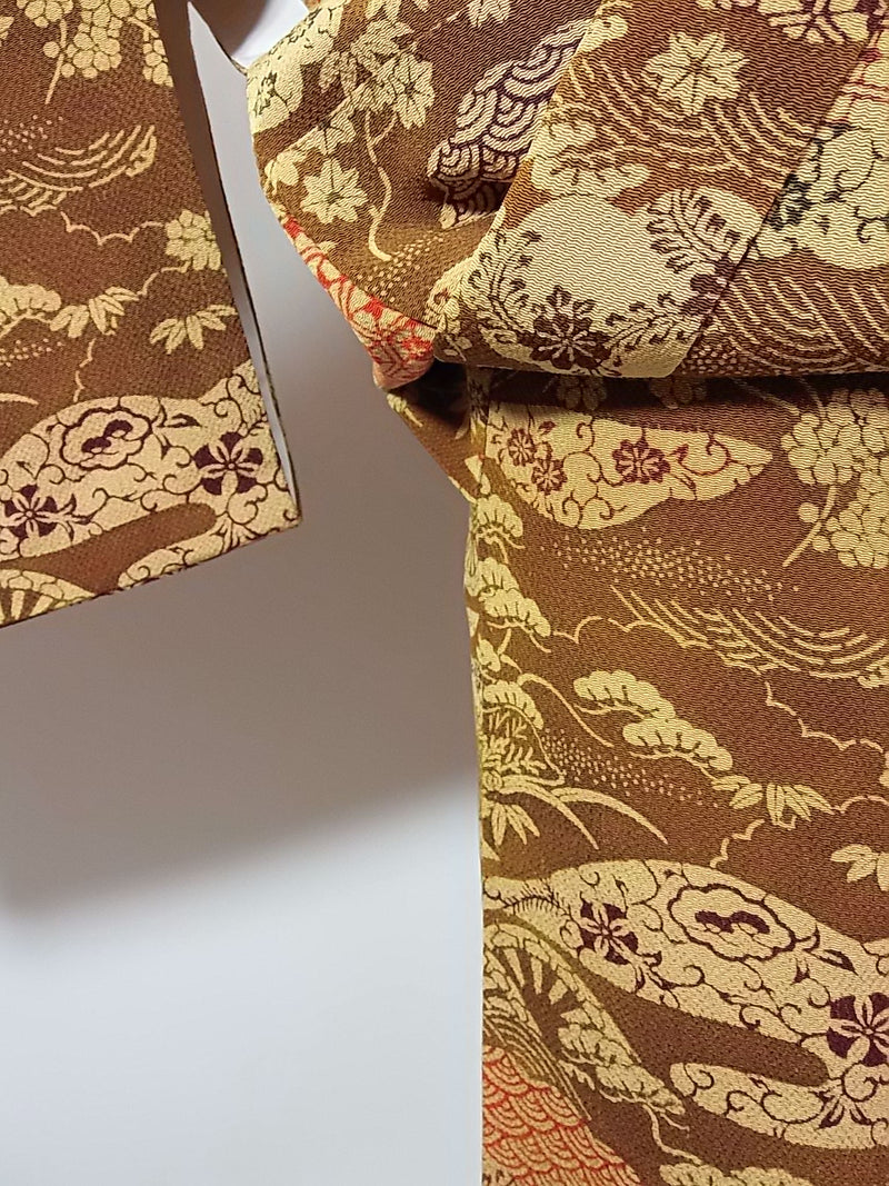 美品　女性　着物　小紋　風景模様　縮緬　正絹　手縫い　茶色　Japanese kimono