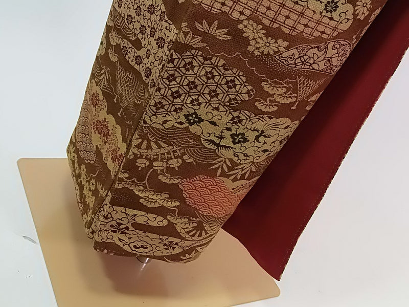 美品　女性　着物　小紋　風景模様　縮緬　正絹　手縫い　茶色　Japanese kimono