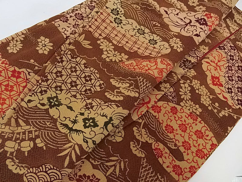 美品　女性　着物　小紋　風景模様　縮緬　正絹　手縫い　茶色　Japanese kimono