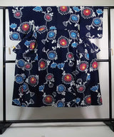 美品　レディース　浴衣　注染　本染め　菊花模様　藍染　手縫い　濃紺色　反物からお仕立て　SS寸　ジュニアにも