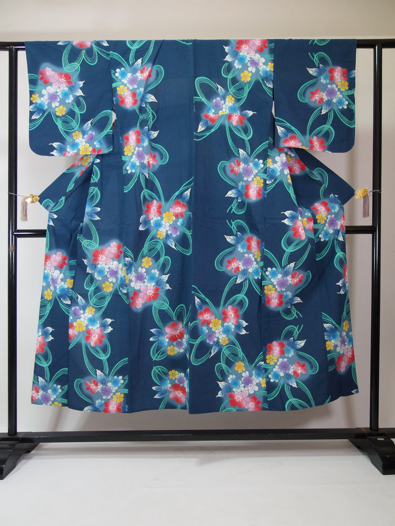 Hon-dyed yukata, hydrangea pattern, hand-stitched, made in Japan, SS, also for junior high school students, retro Japanese yukata, blue-green color