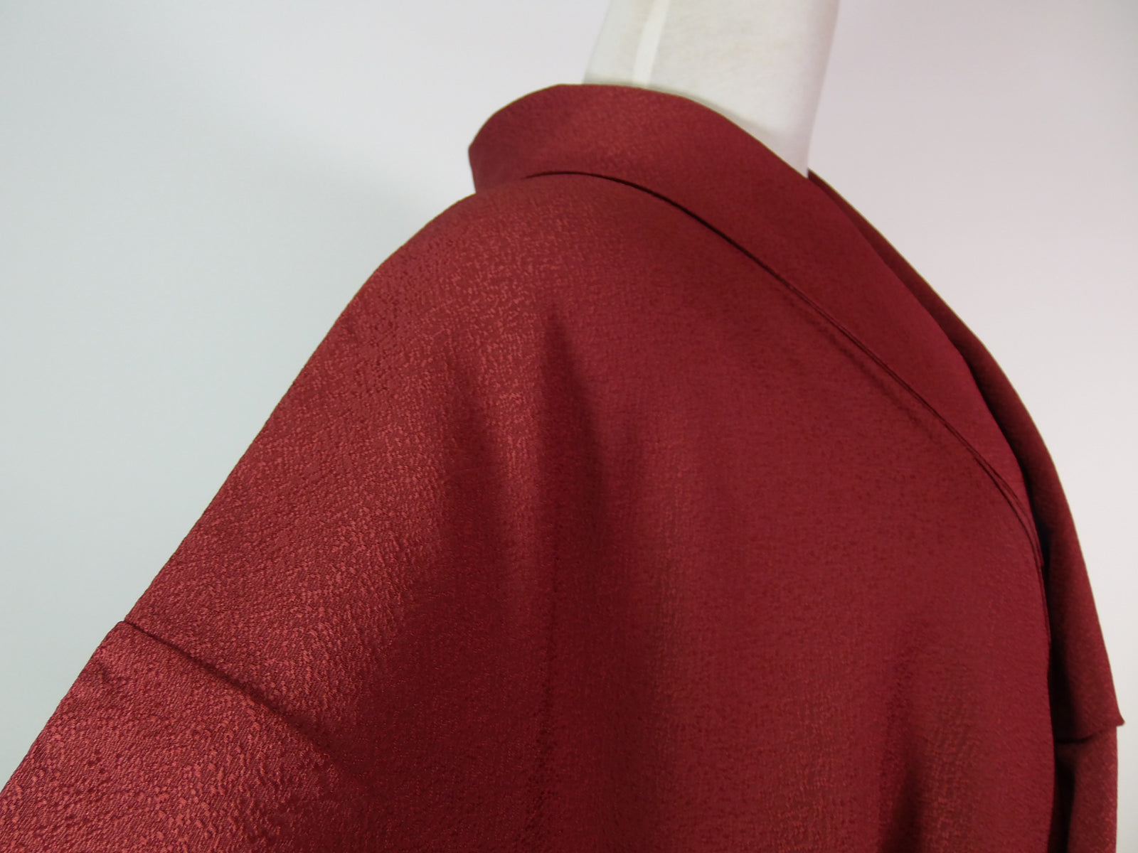 y.e様［4369］色留袖 美品 人物 ロング丈 一つ紋 五三桐 正絹 着物 袷 y.e様［4369］色留袖 美品 人物 ロング丈 一つ紋 五三桐 正絹