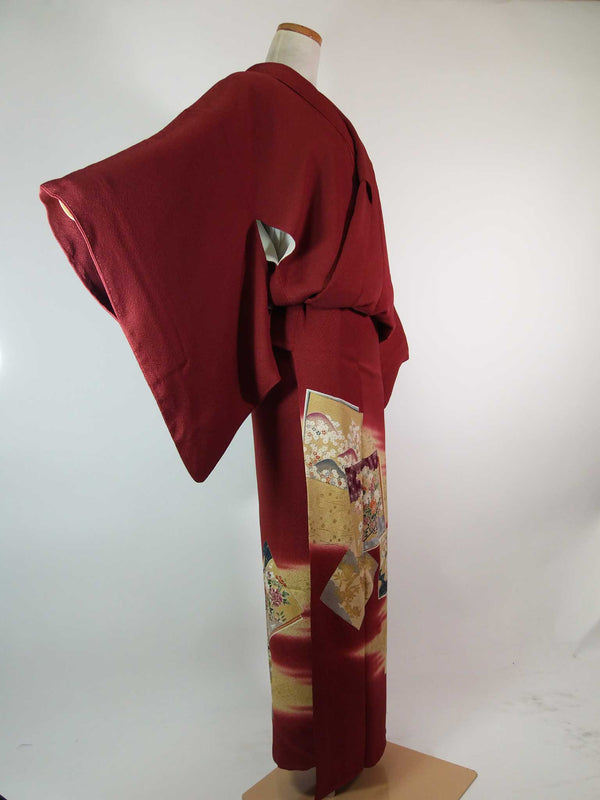 Kimono, kimono, colored tomesode, Japanese family crest with floral paper pattern, one crest with five paulownia crest, gold, pure silk, hand-stitched, red