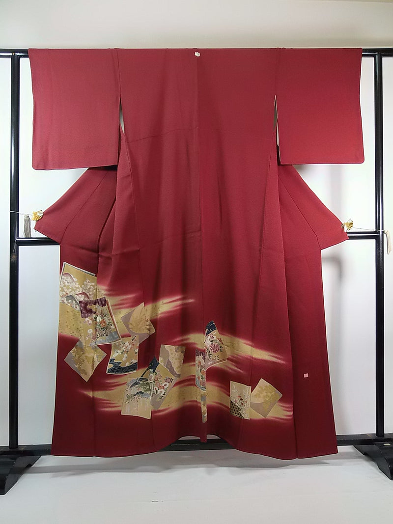 Kimono, kimono, colored tomesode, Japanese family crest with floral paper pattern, one crest with five paulownia crest, gold, pure silk, hand-stitched, red