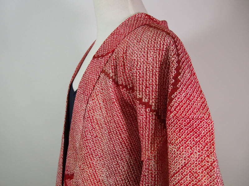 Beautiful haori, total shibori, reddish color, silk diamonds, flower pattern, silk product, Japanese product, Kimono jacket