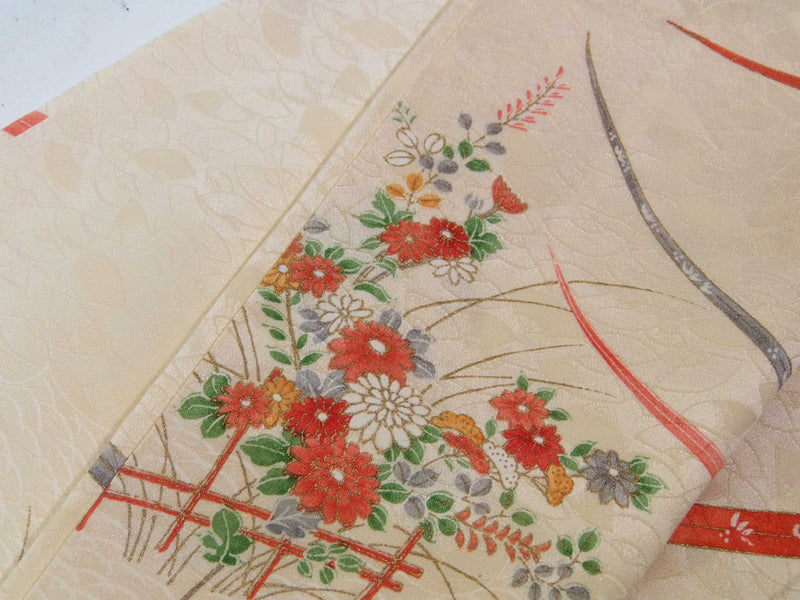 女性　着物　小紋　花模様　扇面地紋　正絹　手縫い　クリーム色   Japanese kimono