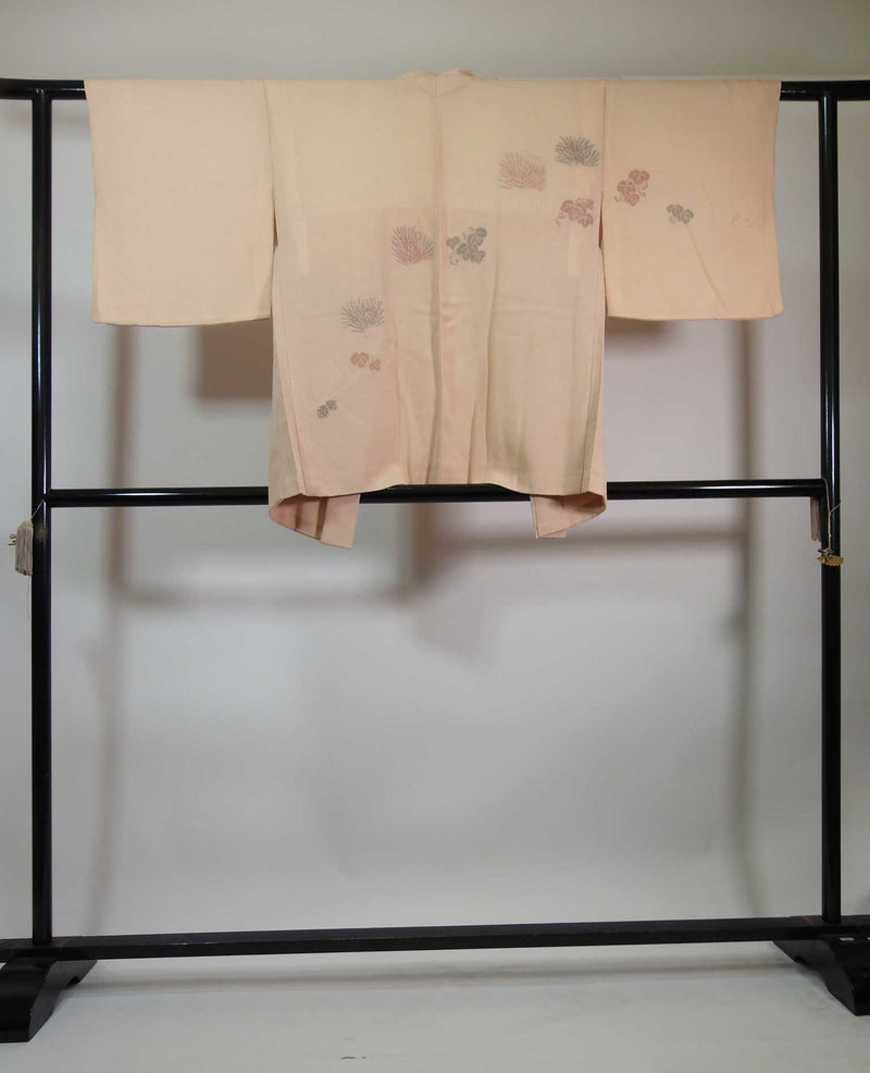 羽織　草花模様　絹製品　日本製品　ベージュ　手縫い　Kimono jacket