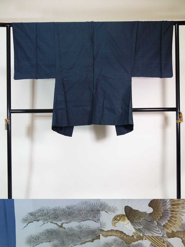 Magnifique kimono pour homme, veste haori uniquement, marque Oshima Tsumugi, motif écailles de tortue, bleu marine, à porter en chambre.