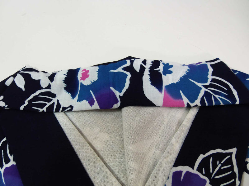 Retro yukata, injected yukata, floral design, adult cute, combed fabric, indigo-dyed