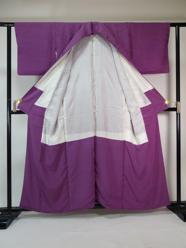 Kimono Femme Couleur Unie Blason Famille Japonaise Pure Soie Cousu Main Violet