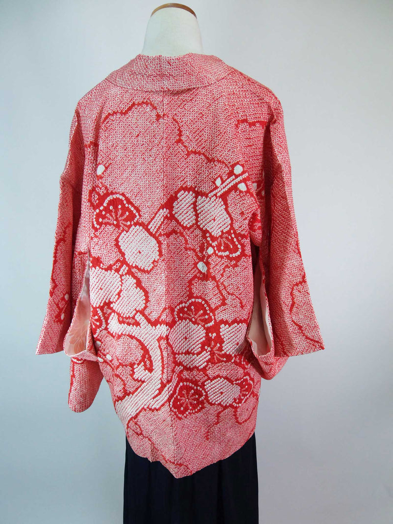 羽織　総絞り　赤色　花模様　絹製品　日本製品　Kimono jacket