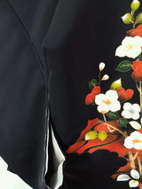 未使用过的黑色纱织，Yuzen，山茶花设计，美丽，纯丝绸，和服外套。
