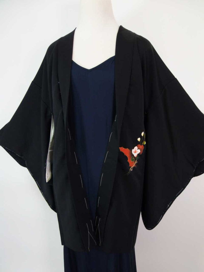 未使用过的黑色纱织，Yuzen，山茶花设计，美丽，纯丝绸，和服外套。